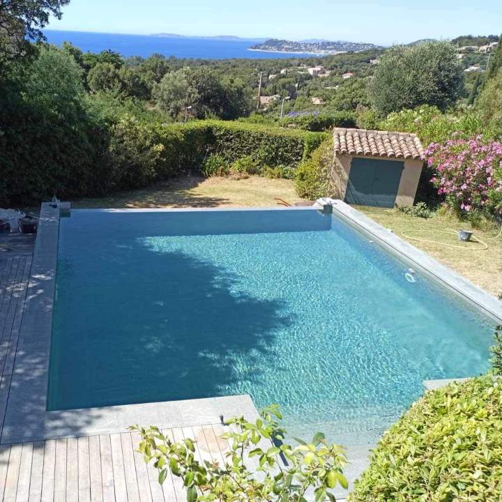 Travaux de revêtement de piscines Cogolin